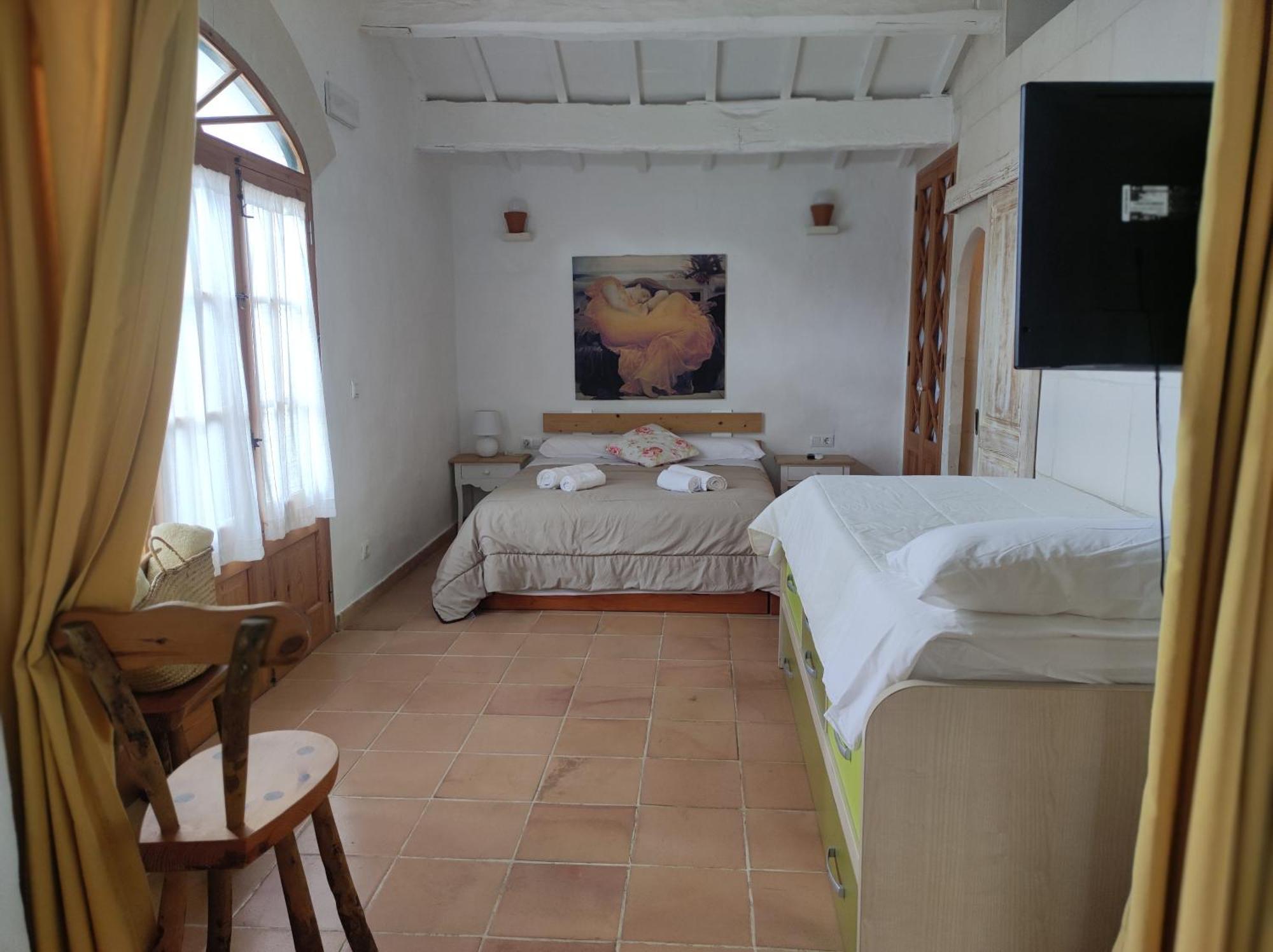 Turismo Rural Biniati Des Pi Guest House Sant Lluis Room photo